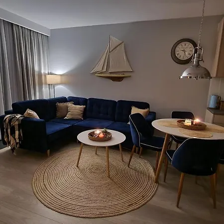 Zielony Domek Apartament W Rewalu 42 M2, Tylko 40 Metrow Od Plazy Exterior photo